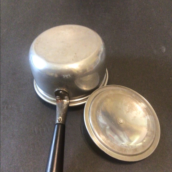 Rare 1930’s Cookcraft Swiss sauce pan w/original box - Picture 3 of 7